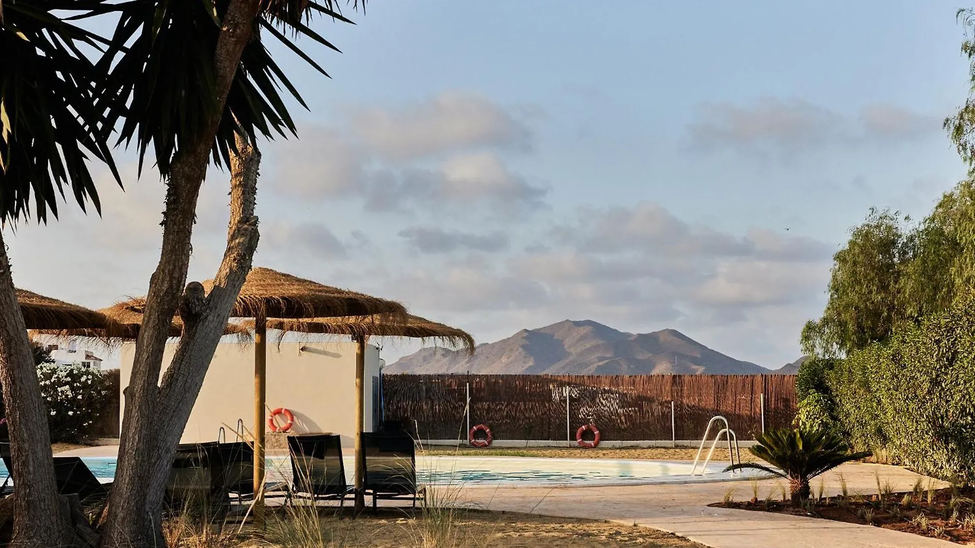 Taiga Almeria Playa Palomares  Campingplatz Palomares (Almeria)