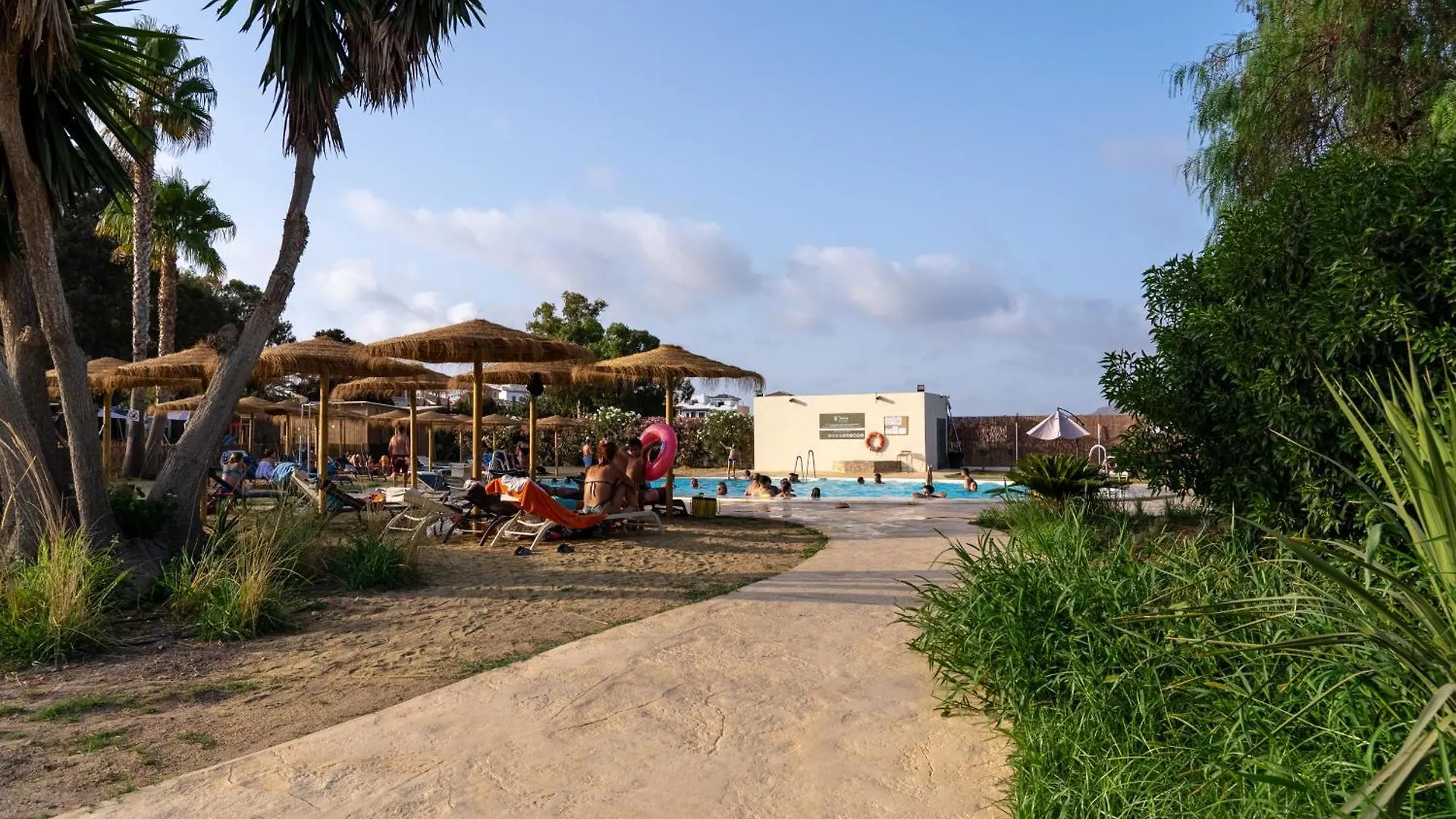 Campingplatz Taiga Almeria Playa Palomares  Spanien